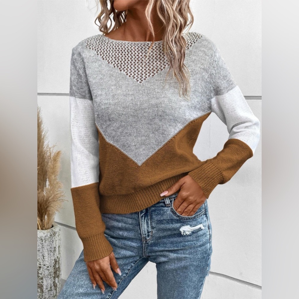 Openwork Color Block Sweater - Picture 2 of 12